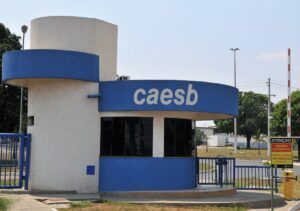 Read more about the article Caesb faz cobrança indevida de imóvel desconhecido e é condenada