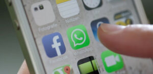 Read more about the article Juiz determina que Facebook deve indenizar vítimas de golpe de WhatsApp